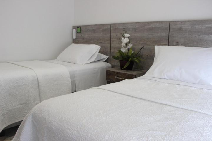 Ari Hotel Cali Extérieur photo